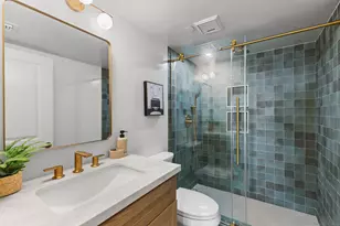 230 W Laurel St, San Diego, CA 92101 - Photo 28