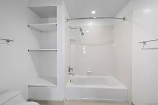 321 Tenth Ave, San Diego, CA 92101 - Photo 32