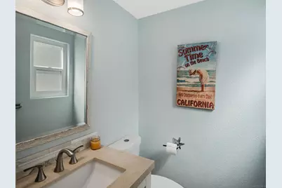  724 Seagirt Ct, San Diego, CA 92109 - Photo 10