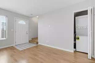 5725 Linda Vista Rd, San Diego, CA 92110 - Photo 10