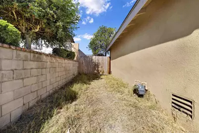  138 Old Oak, San Diego, CA 92114 - Photo 34