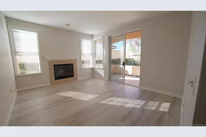  18563 Caminito Pasadero #403, San Diego, CA 92128 - Photo 2
