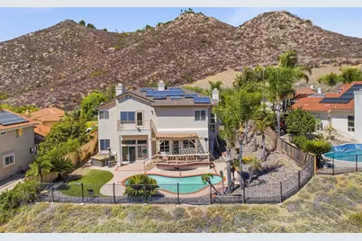  2576 Castellon Ter, El Cajon, CA 92019 - Photo 4
