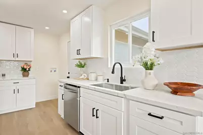  3746 Gail Dr, Oceanside, CA 92056 - Photo 12