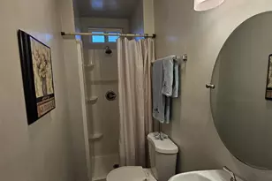 4858 Chateau Dr, San Diego, CA 92117 - Photo 10