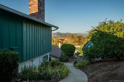  717 Idaho Ave, Escondido, CA 92025 - Photo 36