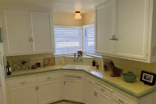 4010 N Hempstead Cir, San Diego, CA 92116 - Photo 8