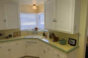 4010 N Hempstead Cir, San Diego, CA 92116 - Photo 6