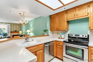 5895 Friars Rd, San Diego, CA 92110 - Photo 4