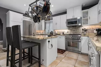  4874 Edgeware Road, San Diego, CA 92116 - Photo 10