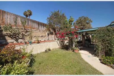 534 Bruma Court, Spring Valley, CA 91977 - Photo 18