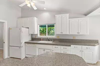  898 Yosemite, Chico, CA 95928 - Photo 16
