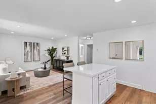 13754 Mango Dr, Del Mar, CA 92014 - Photo 10