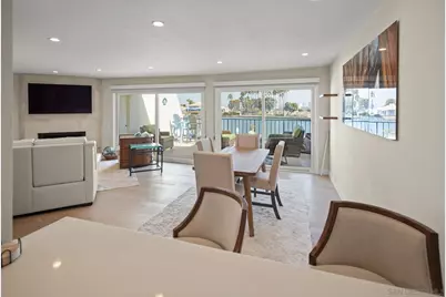  8 Antigua Ct, Coronado, CA 92118 - Photo 12