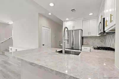  17023 Calle Trevino #2, San Diego, CA 92127 - Photo 6