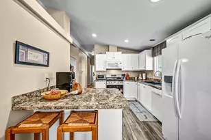 4922 1/2 Old Cliffs Rd, San Diego, CA 92120 - Photo 16