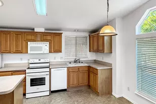 8975 Lawrence Welk Dr, Escondido, CA 92026 - Photo 10