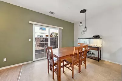  453 Calle Elegante, Vista, CA 92083 - Photo 18
