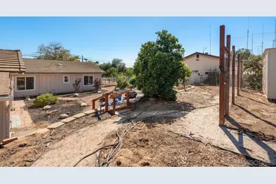  1242 Hillcrest Lane, Fallbrook, CA 92028 - Photo 58