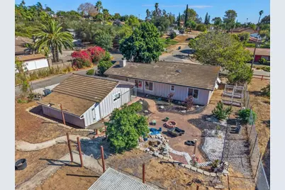  1242 Hillcrest Lane, Fallbrook, CA 92028 - Photo 18