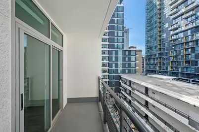  425 W Beech Street #721, San Diego, CA 92101 - Photo 8