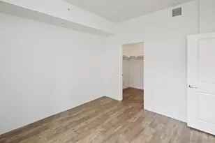 253 10th Ave, San Diego, CA 92101 - Photo 14