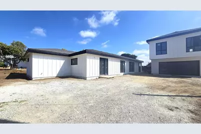  227 Hill Dr, Vista, CA 92083 - Photo 2