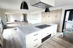 227 Hill Dr, Vista, CA 92083 - Photo 8