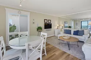 457 Coast, La Jolla, CA 92037 - Photo 18