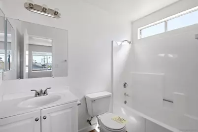  4073 Chamoune Ave, San Diego, CA 92105 - Photo 16