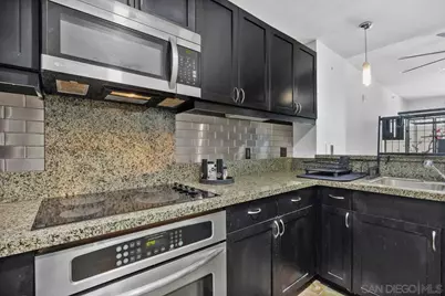 1150 J St #524, San Diego, CA 92101 - Photo 6