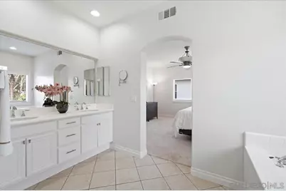  731 Dry Creek Dr, Chula Vista, CA 91914 - Photo 16
