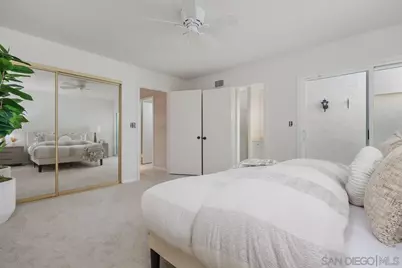  8233 Caminito Maritimo, La Jolla, CA 92037 - Photo 16