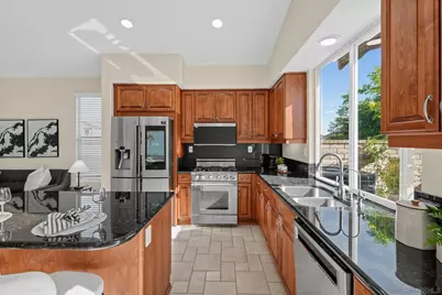  6268 Canyon Bluff Ct, San Diego, CA 92121 - Photo 16