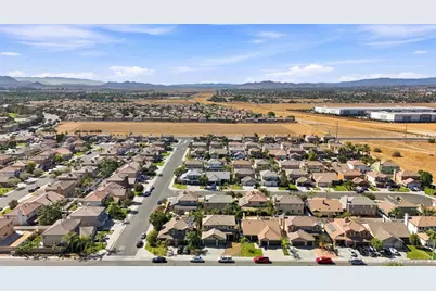  875 Seymour Way, Perris, CA 92571 - Photo 36