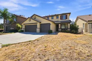 875 Seymour Way, Perris, CA 92571 - Photo 2