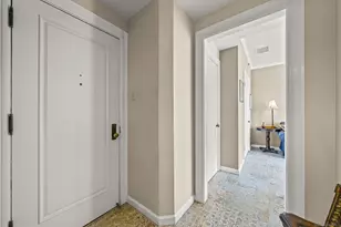 702 Ash St, San Diego, CA 92101 - Photo 20