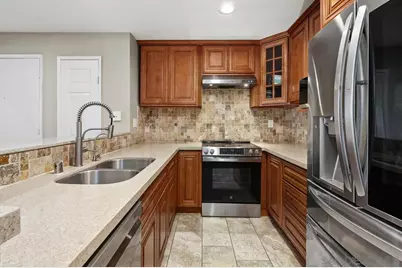  9120 Gramercy Drive #417, San Diego, CA 92123 - Photo 12
