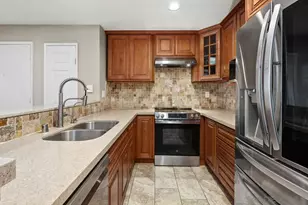 9120 Gramercy Dr, San Diego, CA 92123 - Photo 12