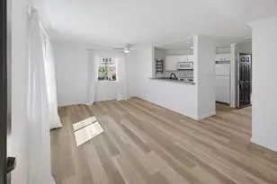 7575 Charmant Dr, San Diego, CA 92122 - Photo 6