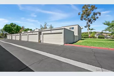  9469 Carlton Oaks Dr. #A, Santee, CA 92071 - Photo 24
