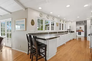 2954 Woodford Dr, La Jolla, CA 92037 - Photo 14