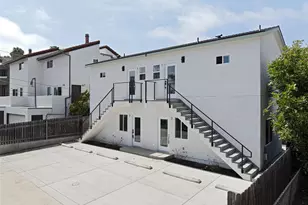 1953 Emerald St, San Diego, CA 92109 - Photo 34
