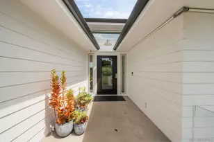 5431 Candlelight Dr, La Jolla, CA 92037 - Photo 8