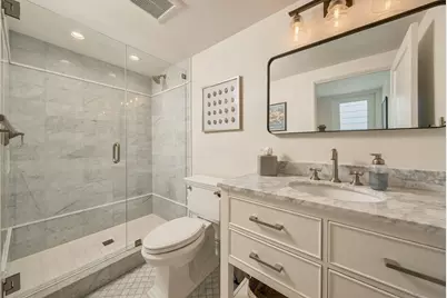  5431 Candlelight Drive, La Jolla, CA 92037 - Photo 22