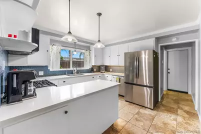  665 Foy Ln, Escondido, CA 92025 - Photo 6