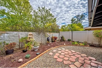  16447 Gabarda Rd, San Diego, CA 92128 - Photo 38