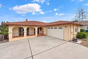 1229 Sandra Cir, Vista, CA 92083 - Photo 2