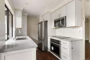 8746 Villa La Jolla Dr, La Jolla, CA 92037 - Photo 12