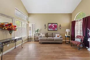 24509 Pantera Ct, Murrieta, CA 92562 - Photo 4